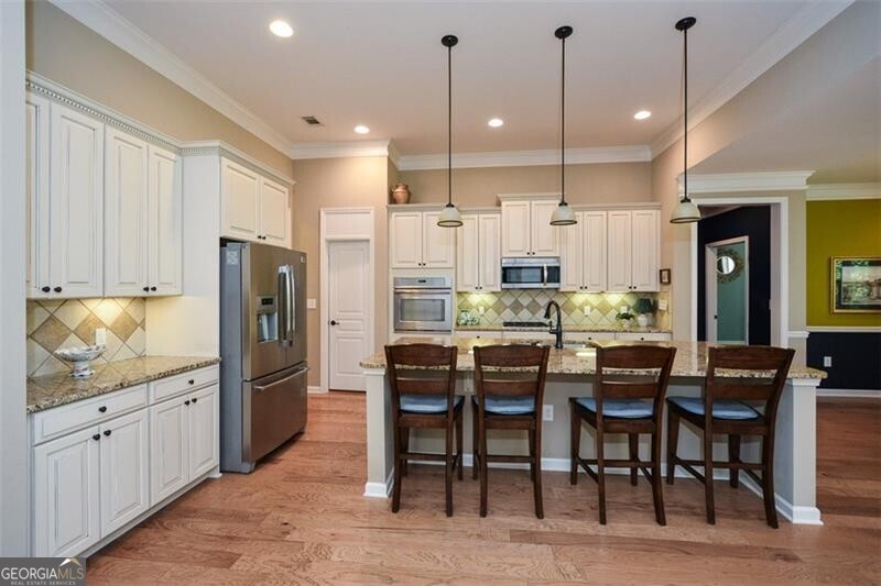 Soleil Laurel Canyon - Residential