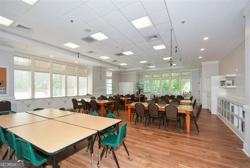 Soleil Laurel Canyon - Residential