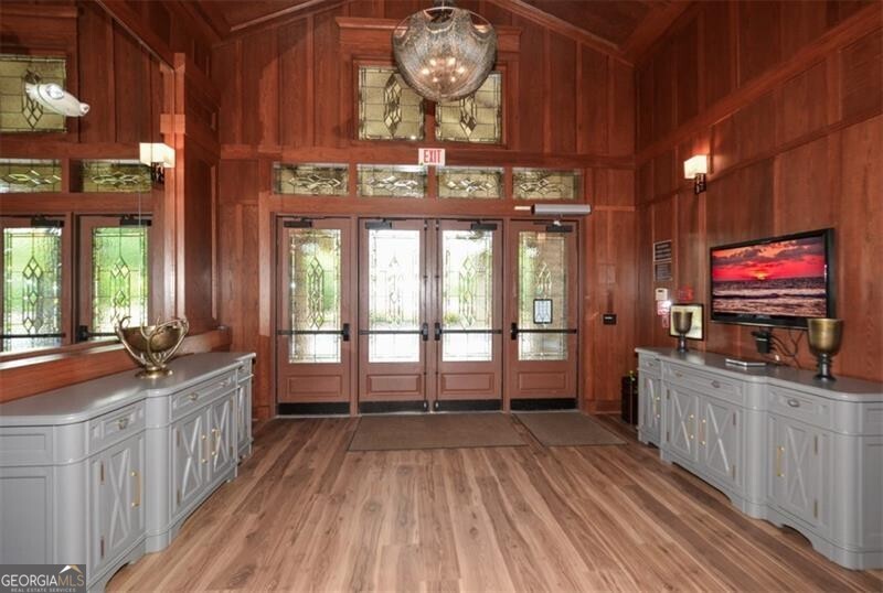 Soleil Laurel Canyon - Residential
