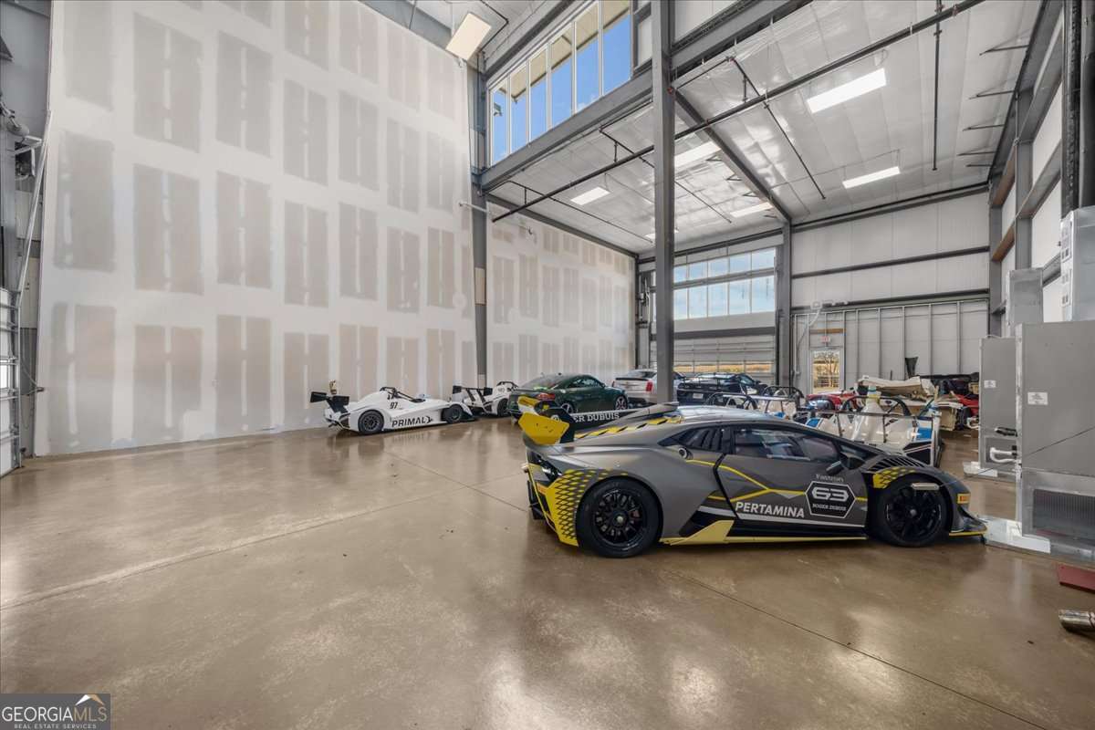 702 Joe Lane Cox RD 101 & 201