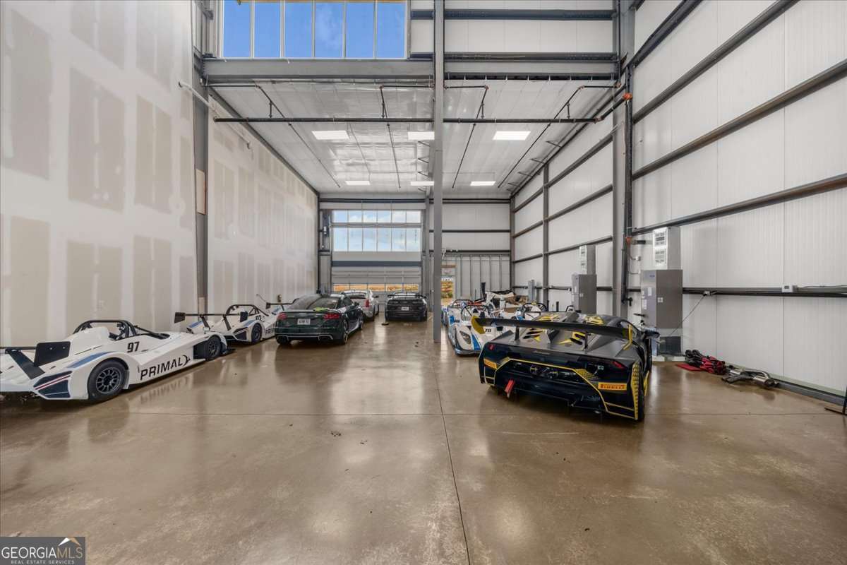 702 Joe Lane Cox RD 101 & 201