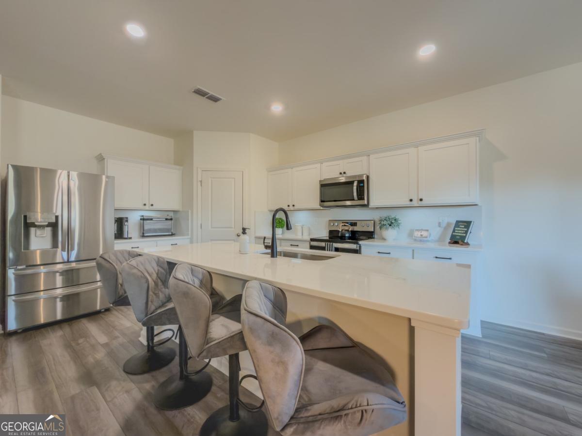 2371406165 Homes for Sale