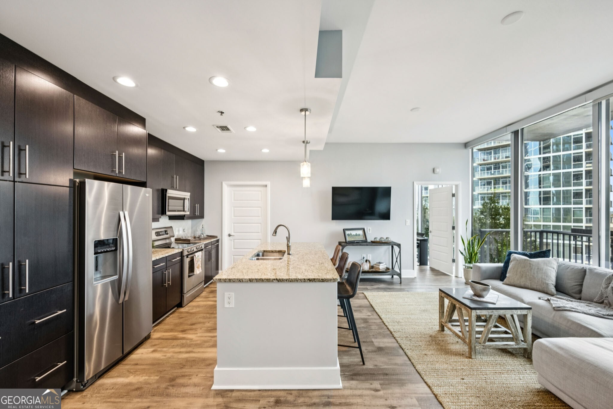 1010 Midtown - Residential
