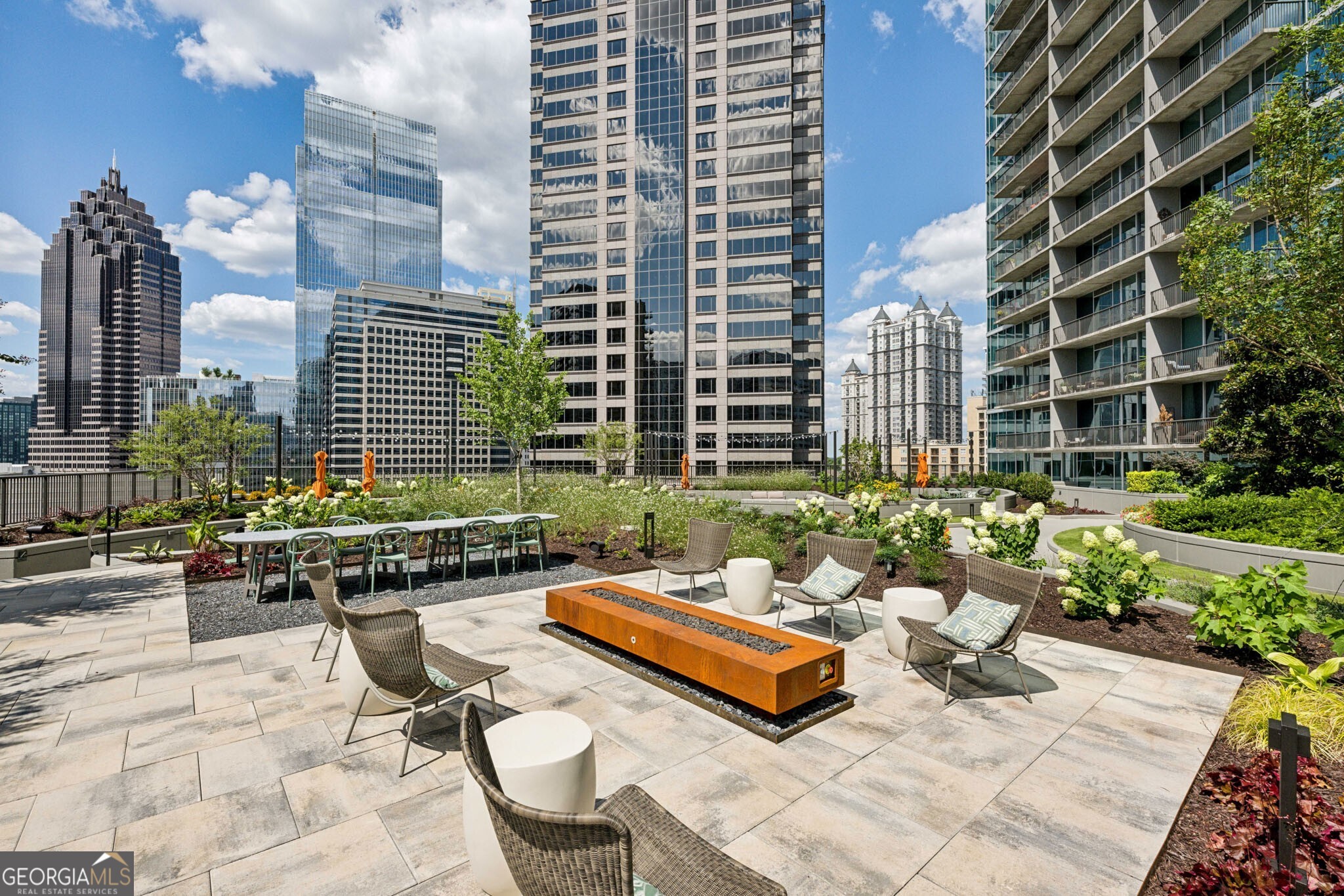 1010 Midtown - Residential
