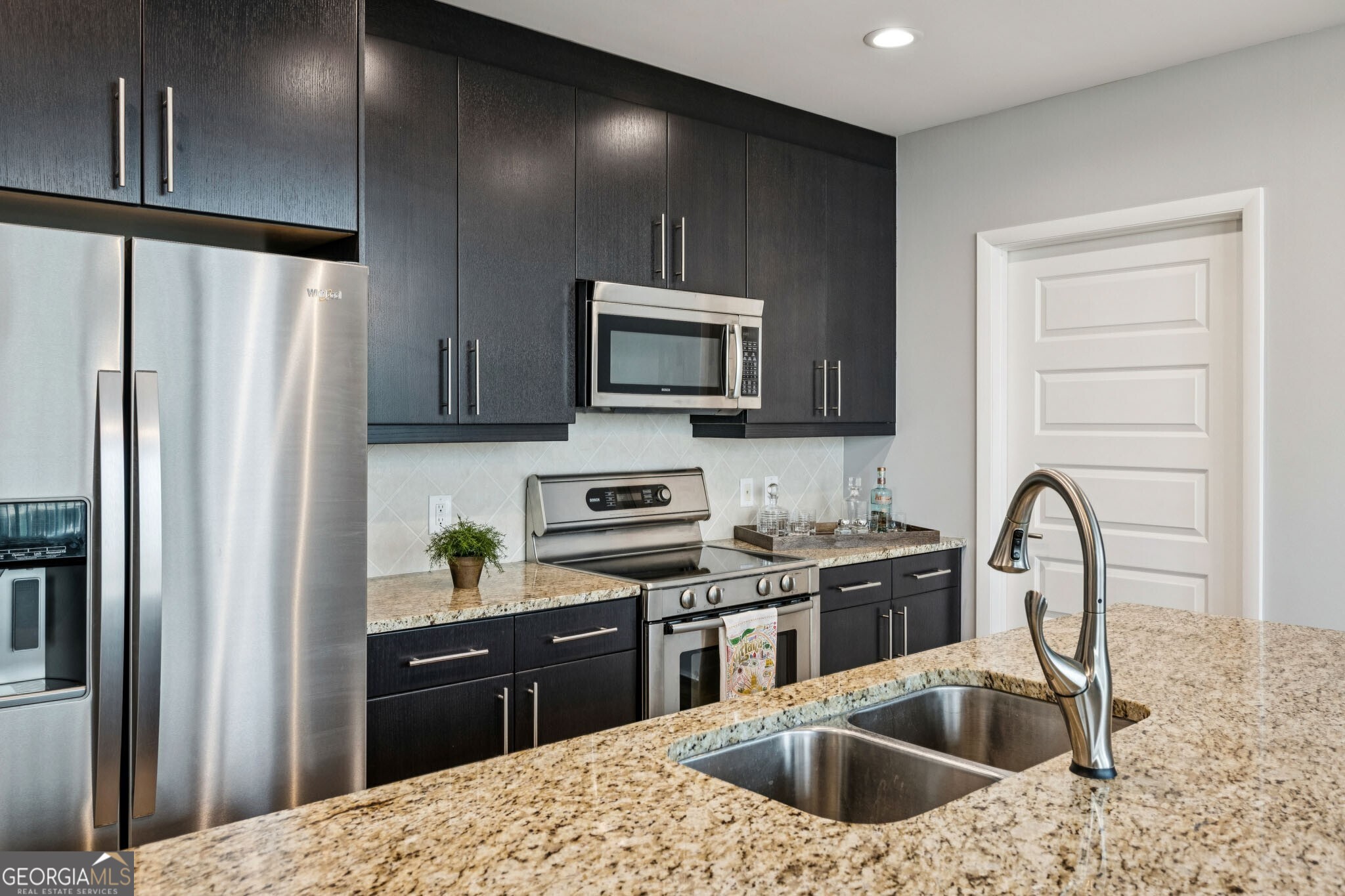 1010 Midtown - Residential