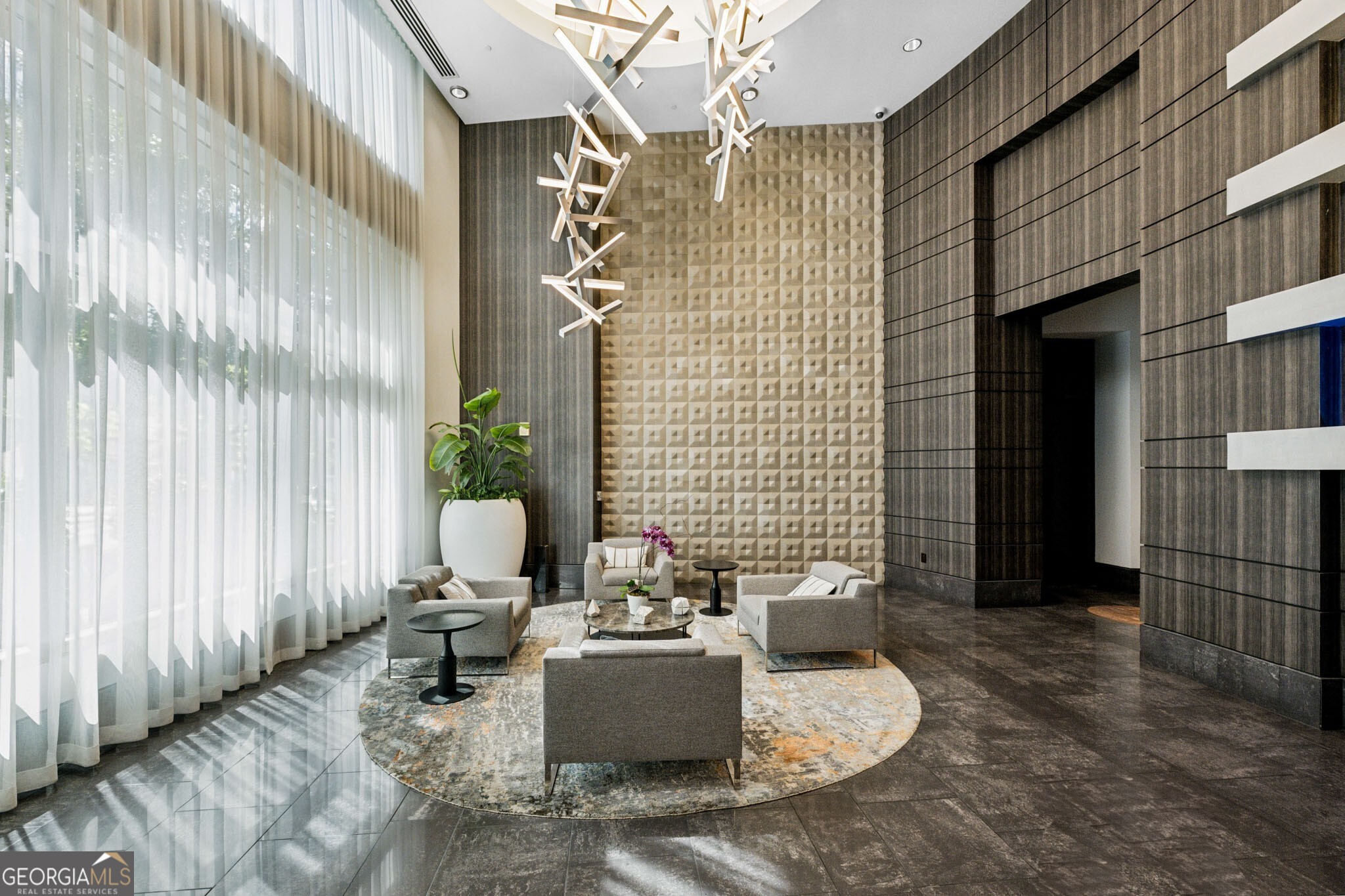 1010 Midtown - Residential