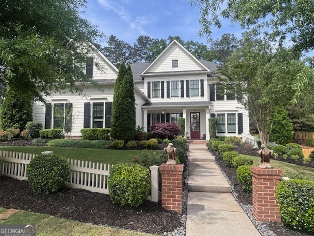 Photo of 4145 Williams Point Drive, Cumming, GA 30028 (MLS # 10754450)