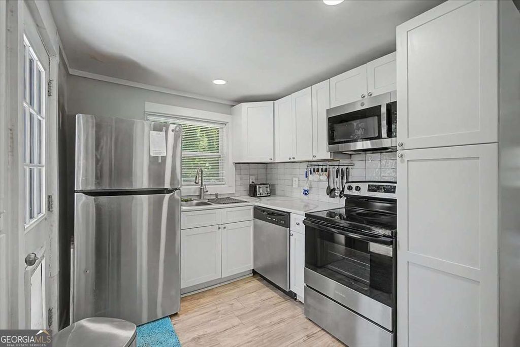 Photo of 290 Dock Hyde Road, Carrollton, GA 30116 (MLS # 10766127)