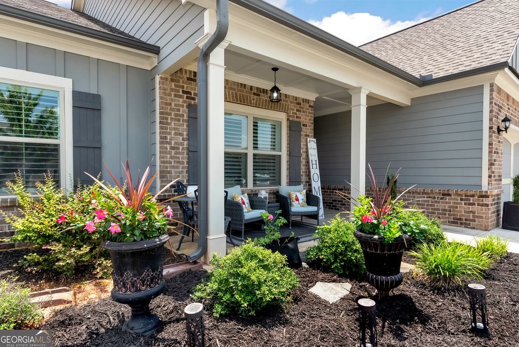 Photo of 1311 Calgary Lake Drive, Winder, GA 30680 (MLS # 10691056)