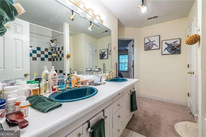 Lee's Crossing - Residential