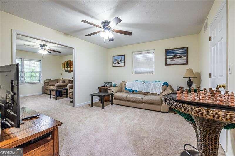 Lee's Crossing - Residential