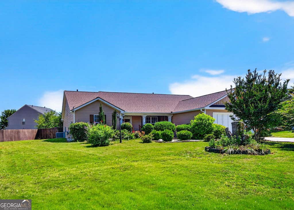 Photo of 1312 Dianne Way, Winder, GA 30680 (MLS # 10781438)