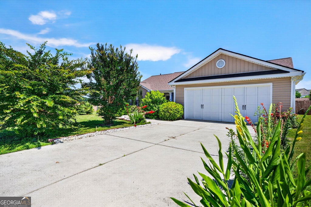 Photo of 1312 Dianne Way, Winder, GA 30680 (MLS # 10781438)