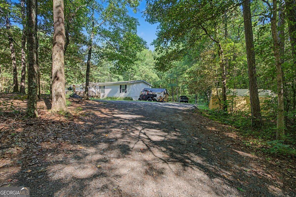 10589 Cumming HWY