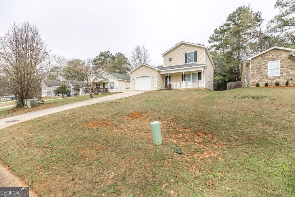 Photo of 204 Spring Creek Drive, Perry, GA 31069 (MLS # 10704244)