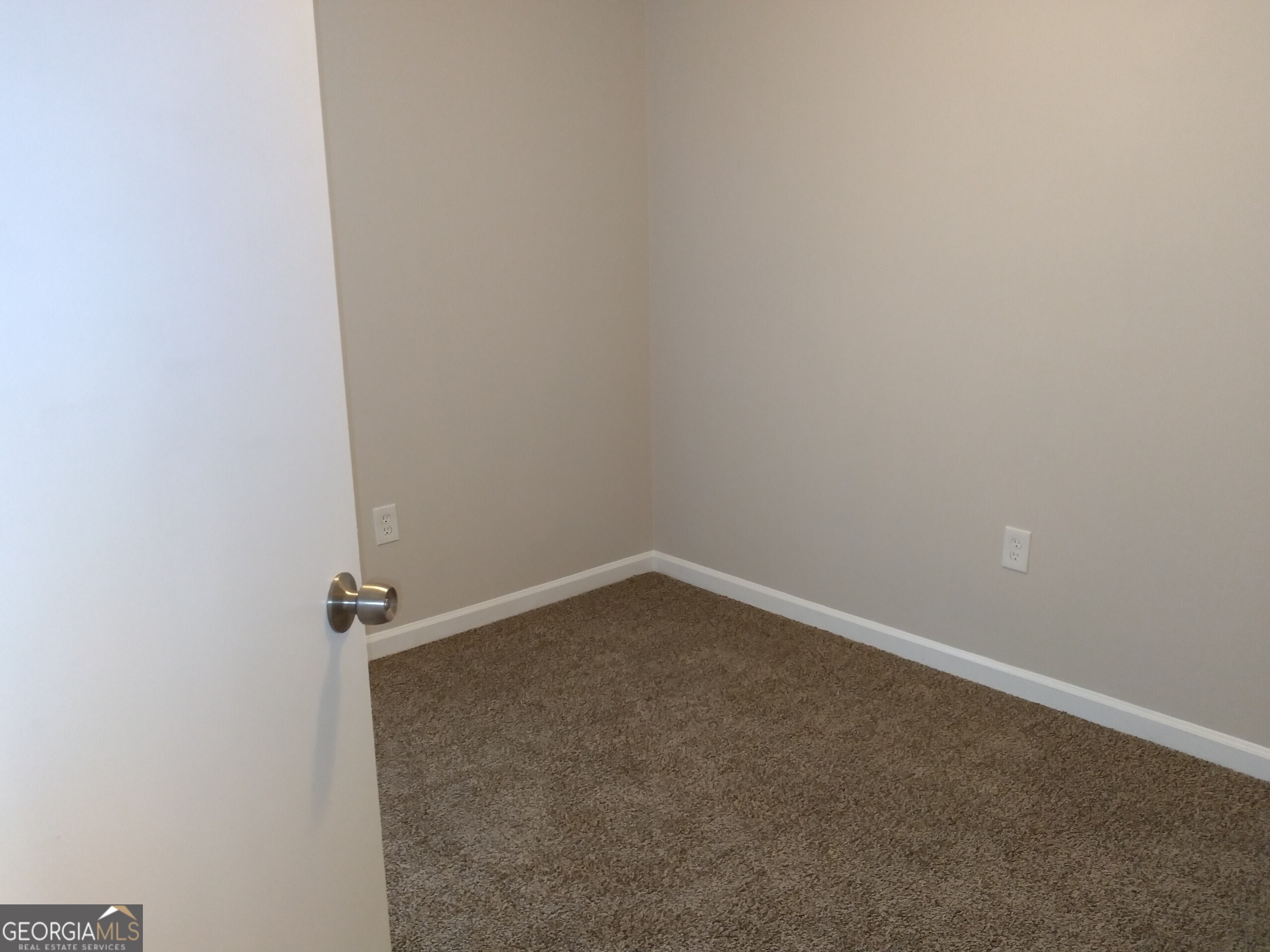 209 E Wilson ST 107
