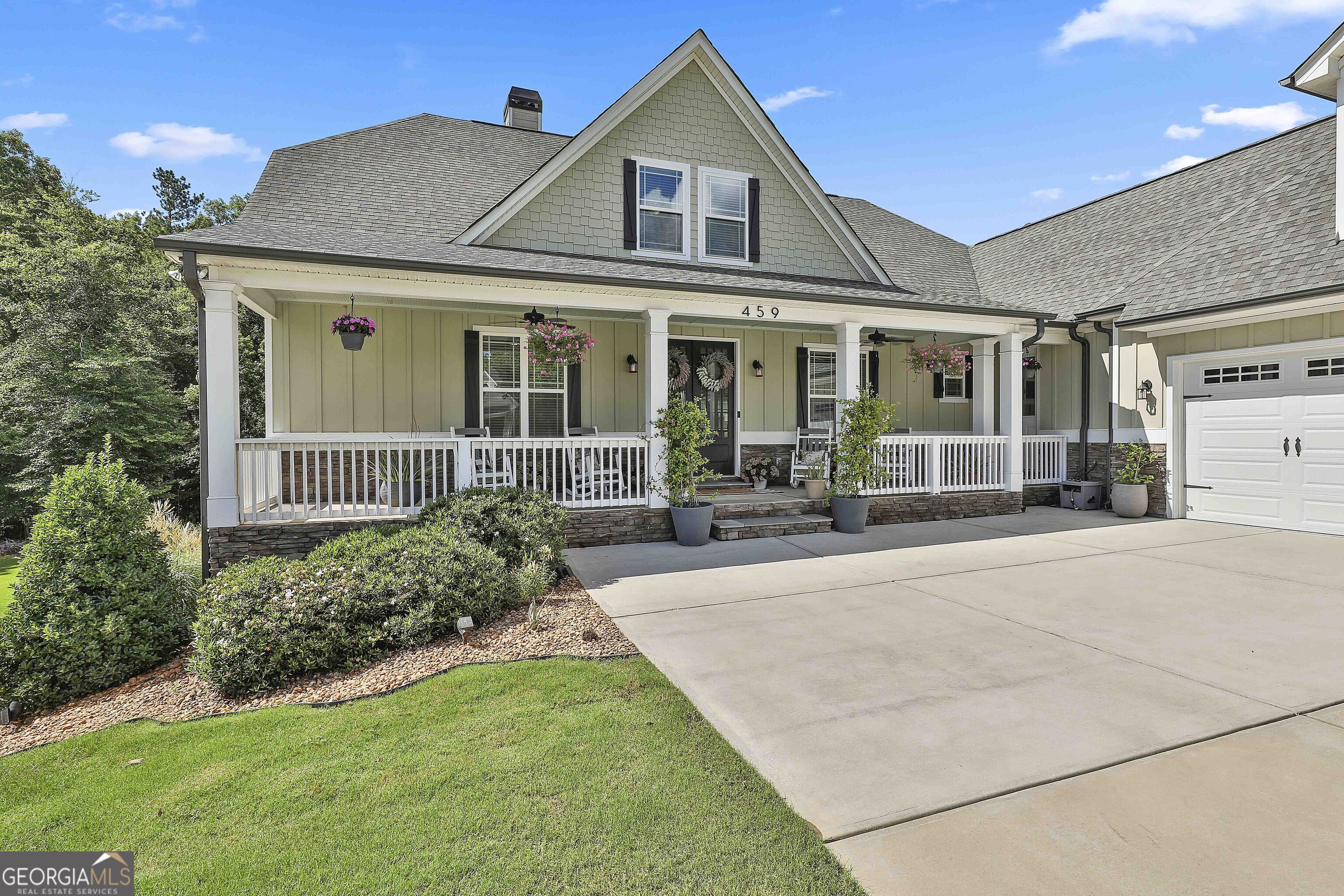 459 N Cove DR