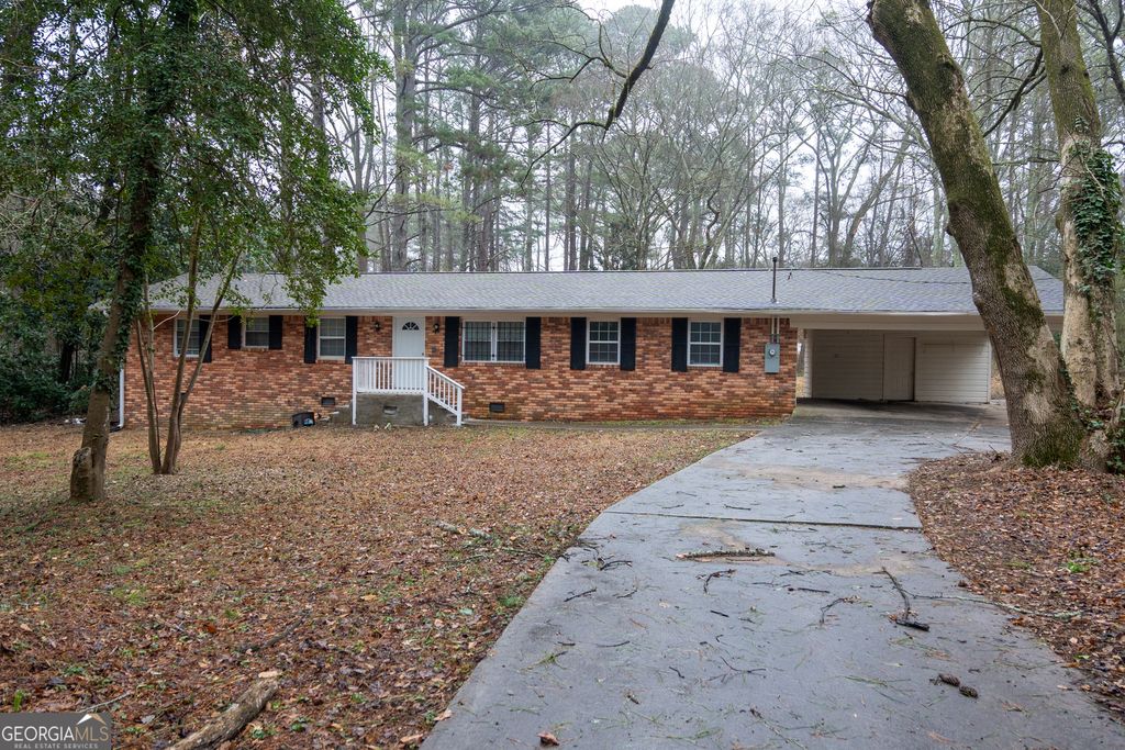 Photo of 4770 Campbell Drive, South Fulton, GA 30349 (MLS # 10685116)
