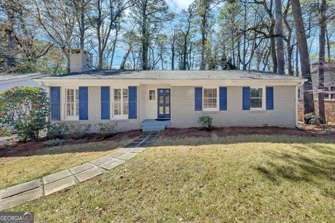Photo of 807 Cardova Drive NE, Atlanta, GA 30324 (MLS # 10708966)