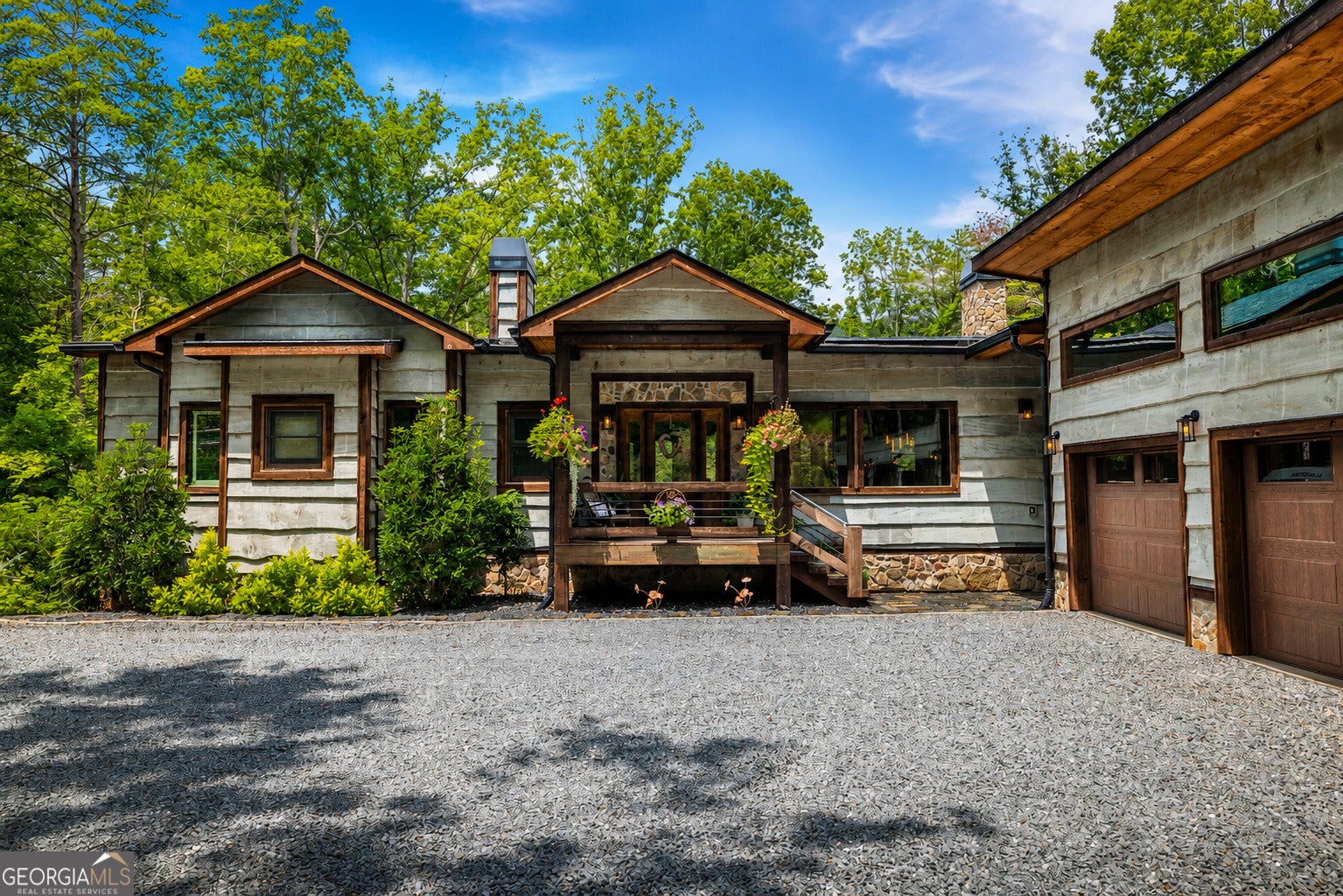 195 Moonshine Way, Blue Ridge, GA, 30513, USA, 3 Bedrooms Bedrooms, ,4 BathroomsBathrooms,Residential,Active,195 Moonshine Way,10810639
