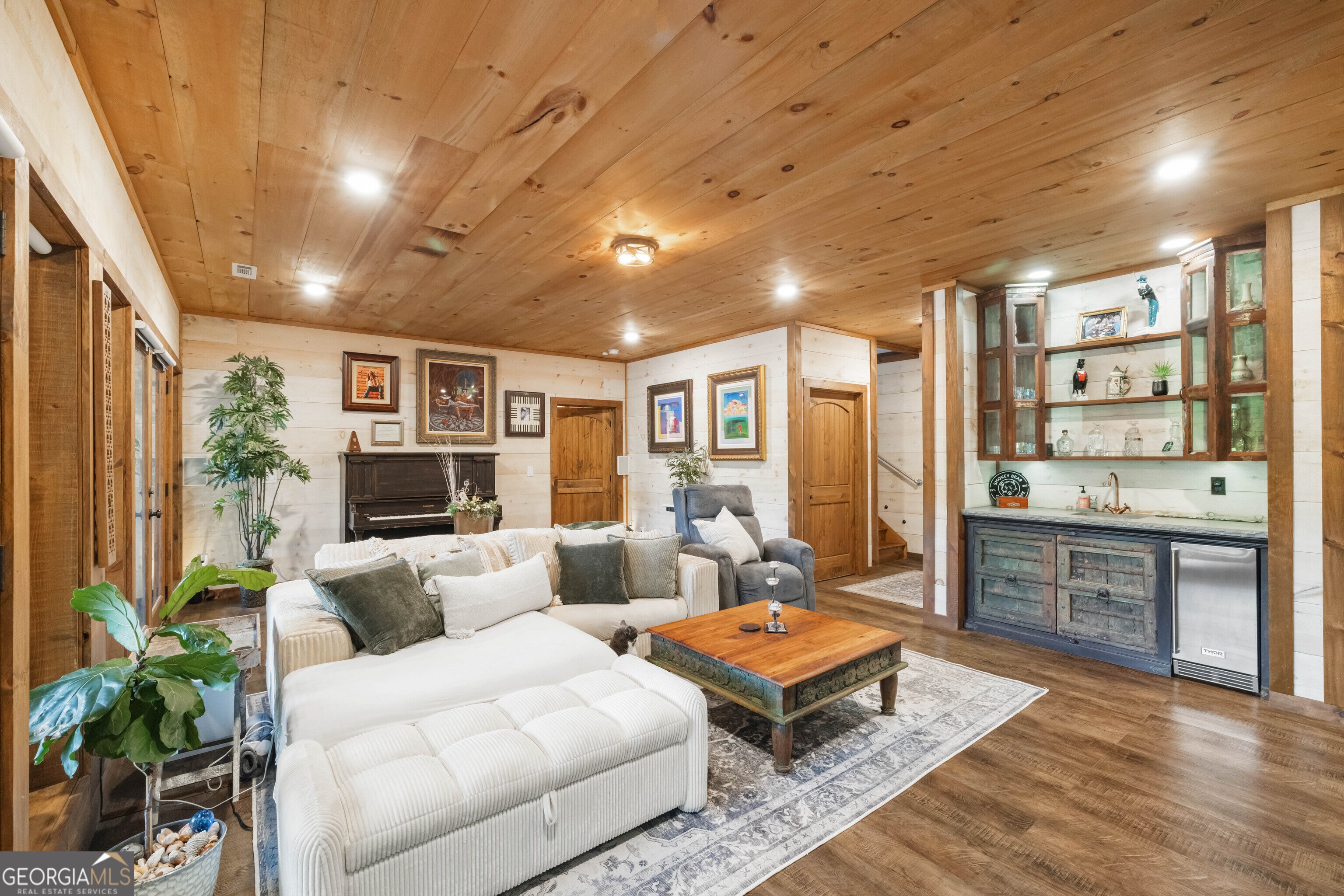 195 Moonshine Way, Blue Ridge, GA, 30513, USA, 3 Bedrooms Bedrooms, ,4 BathroomsBathrooms,Residential,Active,195 Moonshine Way,10810639