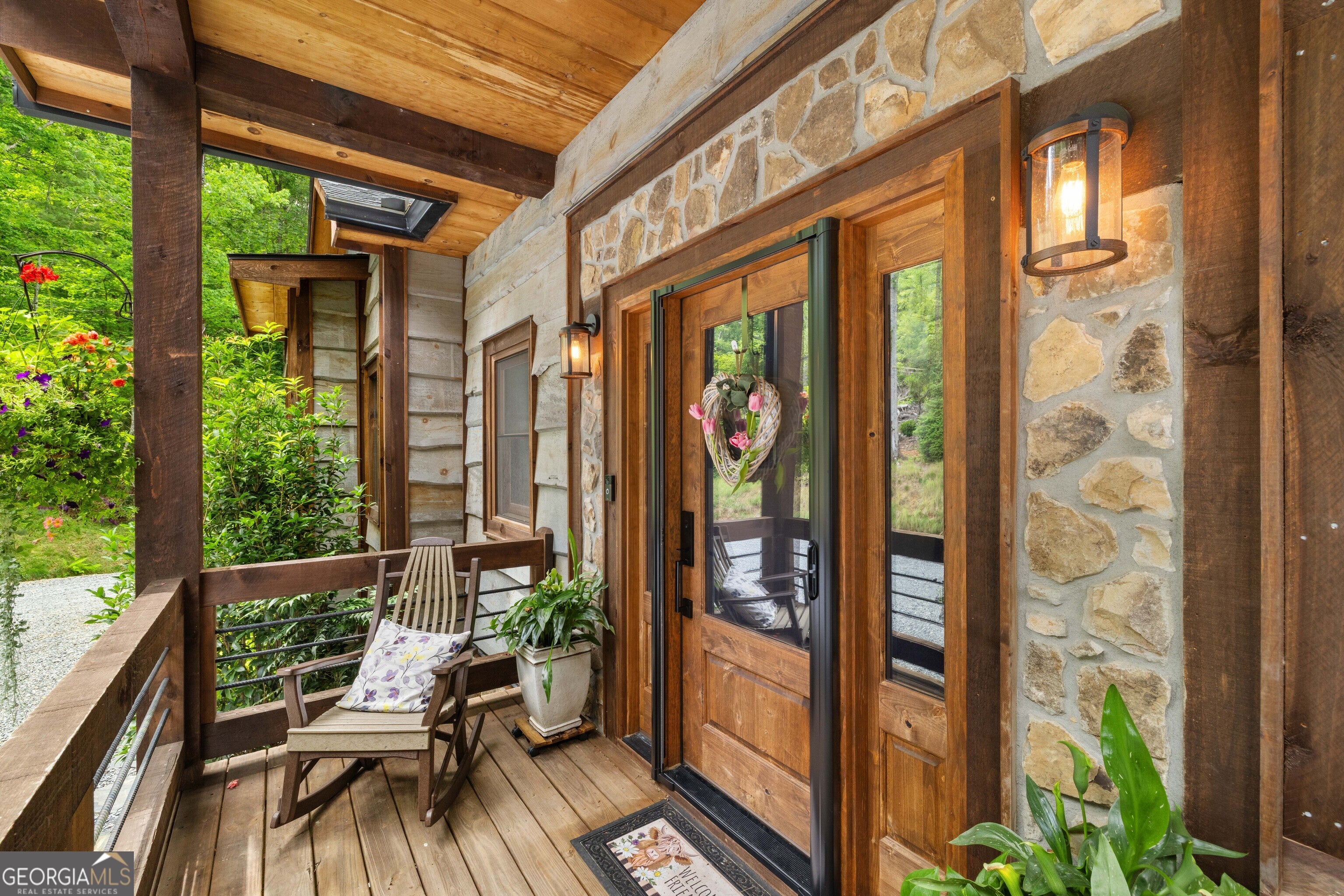 195 Moonshine Way, Blue Ridge, GA, 30513, USA, 3 Bedrooms Bedrooms, ,4 BathroomsBathrooms,Residential,Active,195 Moonshine Way,10810639