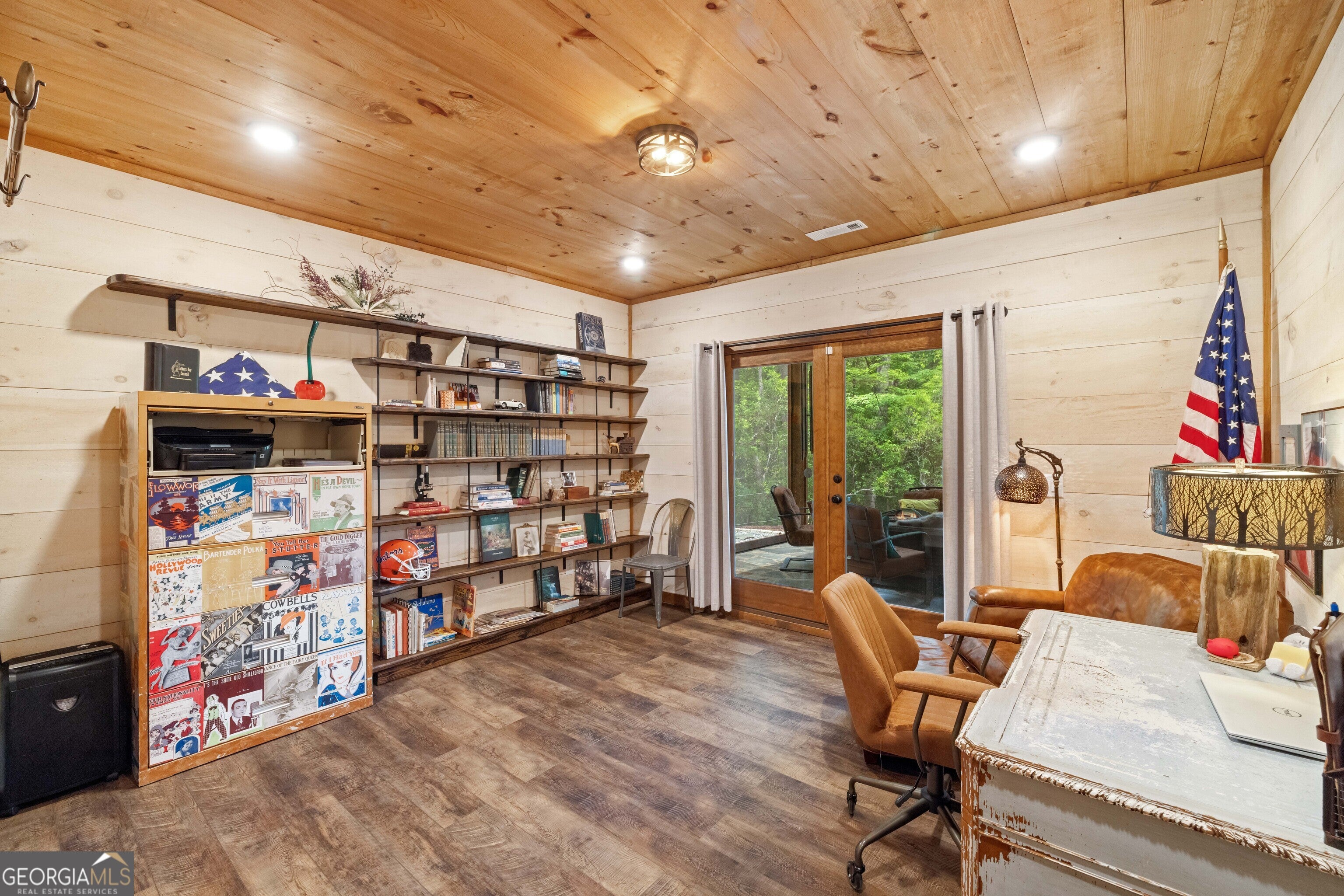 195 Moonshine Way, Blue Ridge, GA, 30513, USA, 3 Bedrooms Bedrooms, ,4 BathroomsBathrooms,Residential,Active,195 Moonshine Way,10810639
