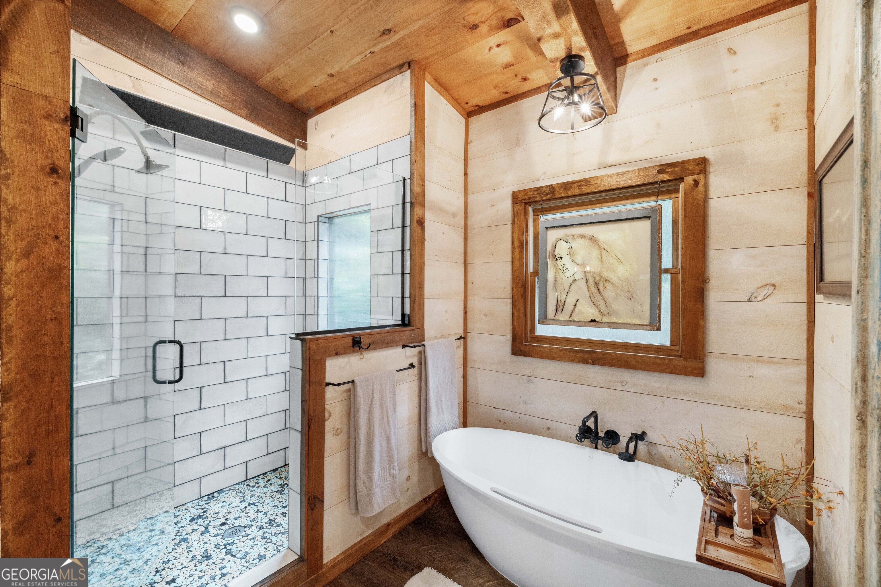 195 Moonshine Way, Blue Ridge, GA, 30513, USA, 3 Bedrooms Bedrooms, ,4 BathroomsBathrooms,Residential,Active,195 Moonshine Way,10810639
