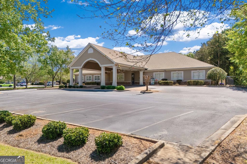 Photo of 516 W Bankhead Highway, Villa Rica, GA 30180 (MLS # 10729674)