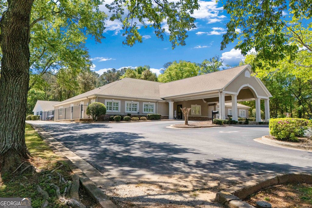 Photo of 516 W Bankhead Highway, Villa Rica, GA 30180 (MLS # 10729674)