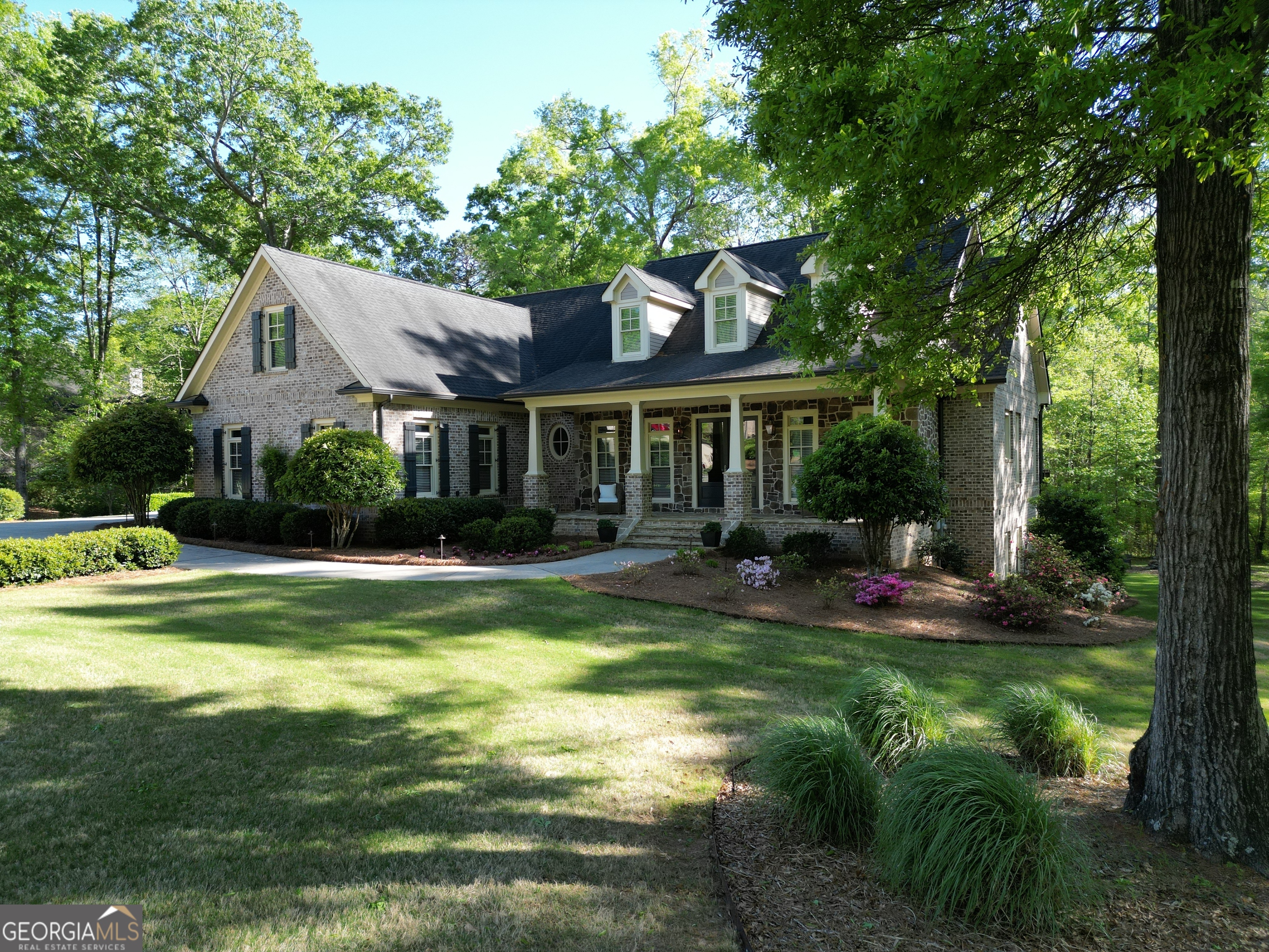 527381584 Homes for Sale