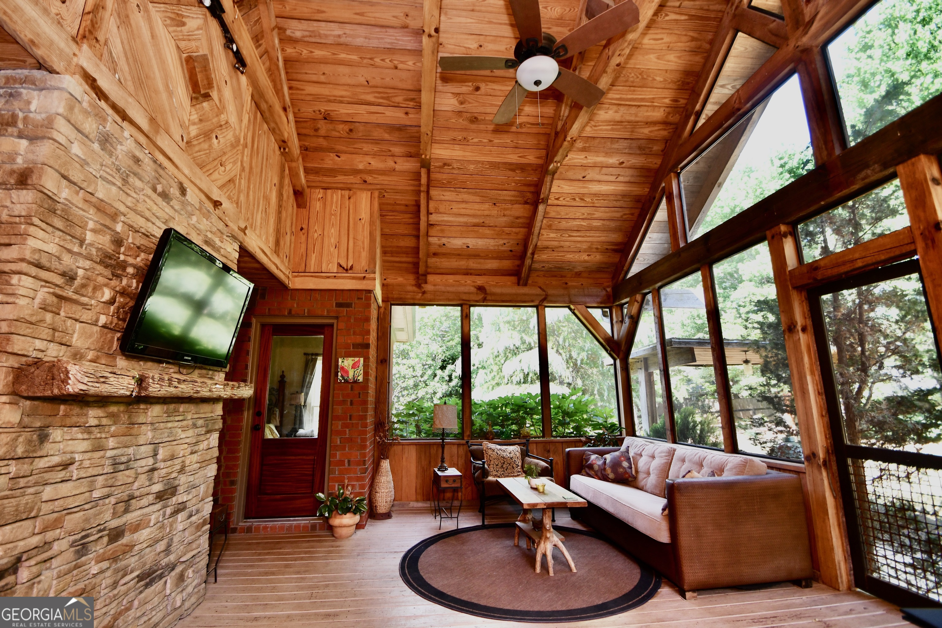 1160 Oaklake TER
