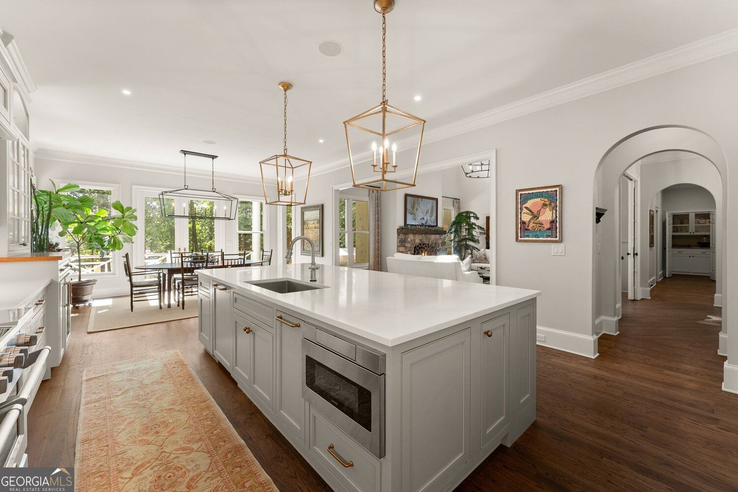 3226 Dunlap DR