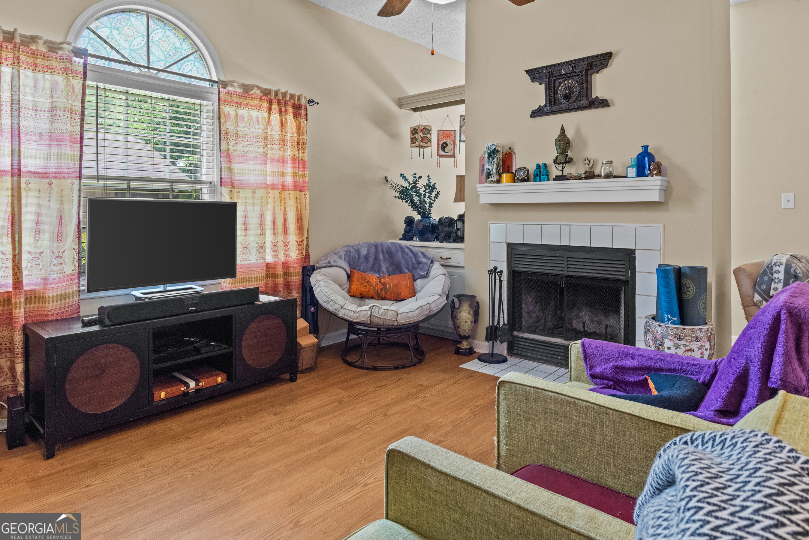 175 Greenwood LN