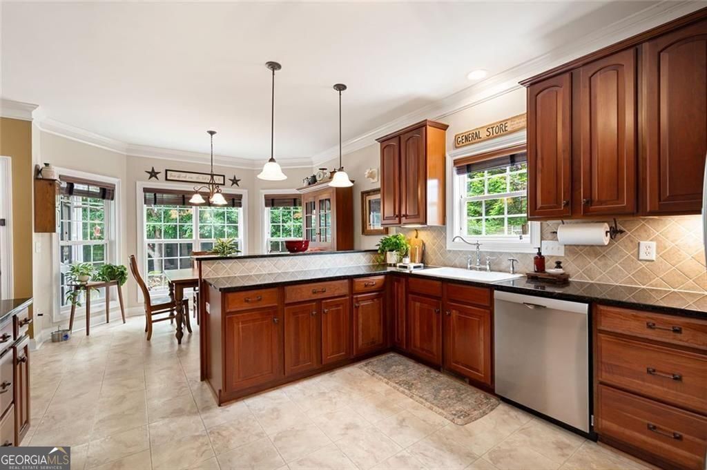 Douglasville, Georgia 30134, United States, 4 Bedrooms Bedrooms, ,4 BathroomsBathrooms,Residential,Active,190794