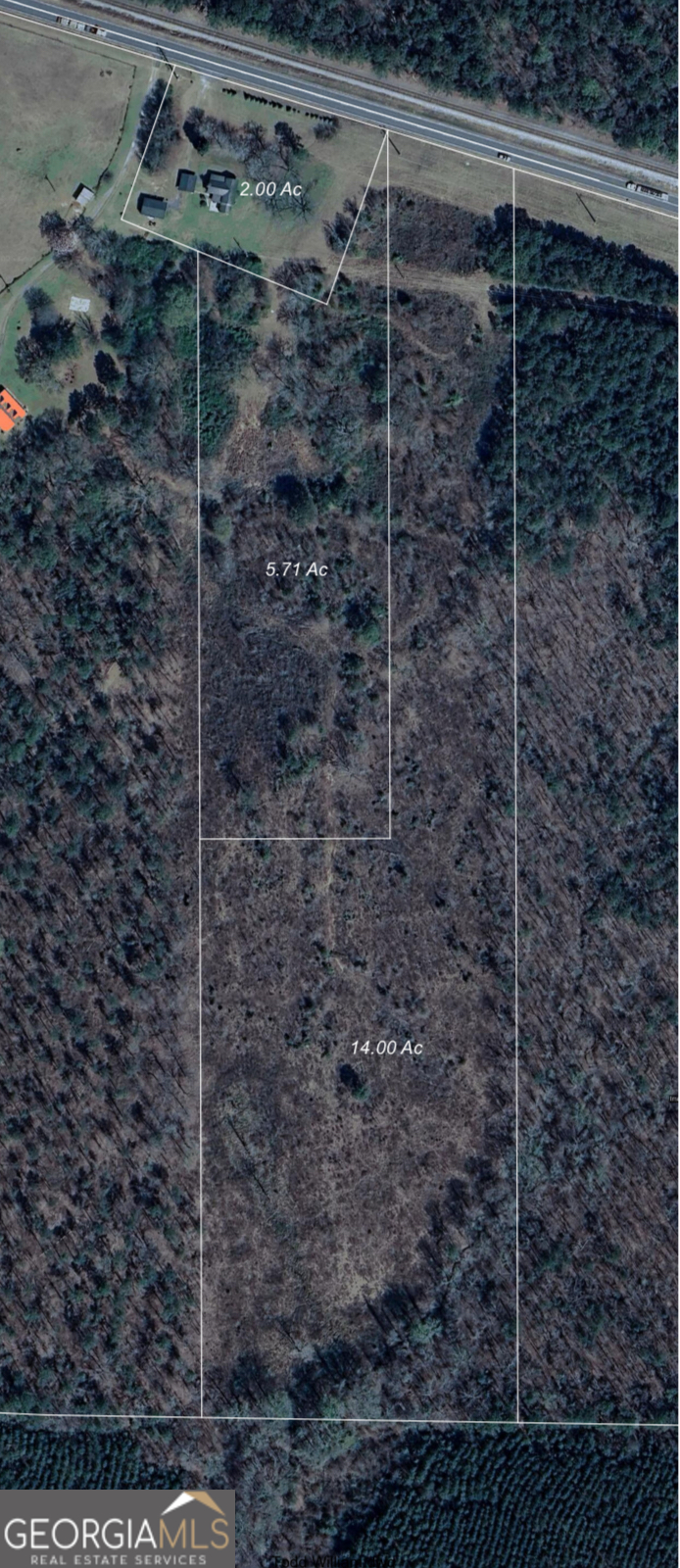 Welcome home to this beautiful 14 acre parcel. A blank slate for you to make your own with multiple potential homesites throughout. Located just minutes from downtown Forsyth and Barnesville. Monroe County schools.