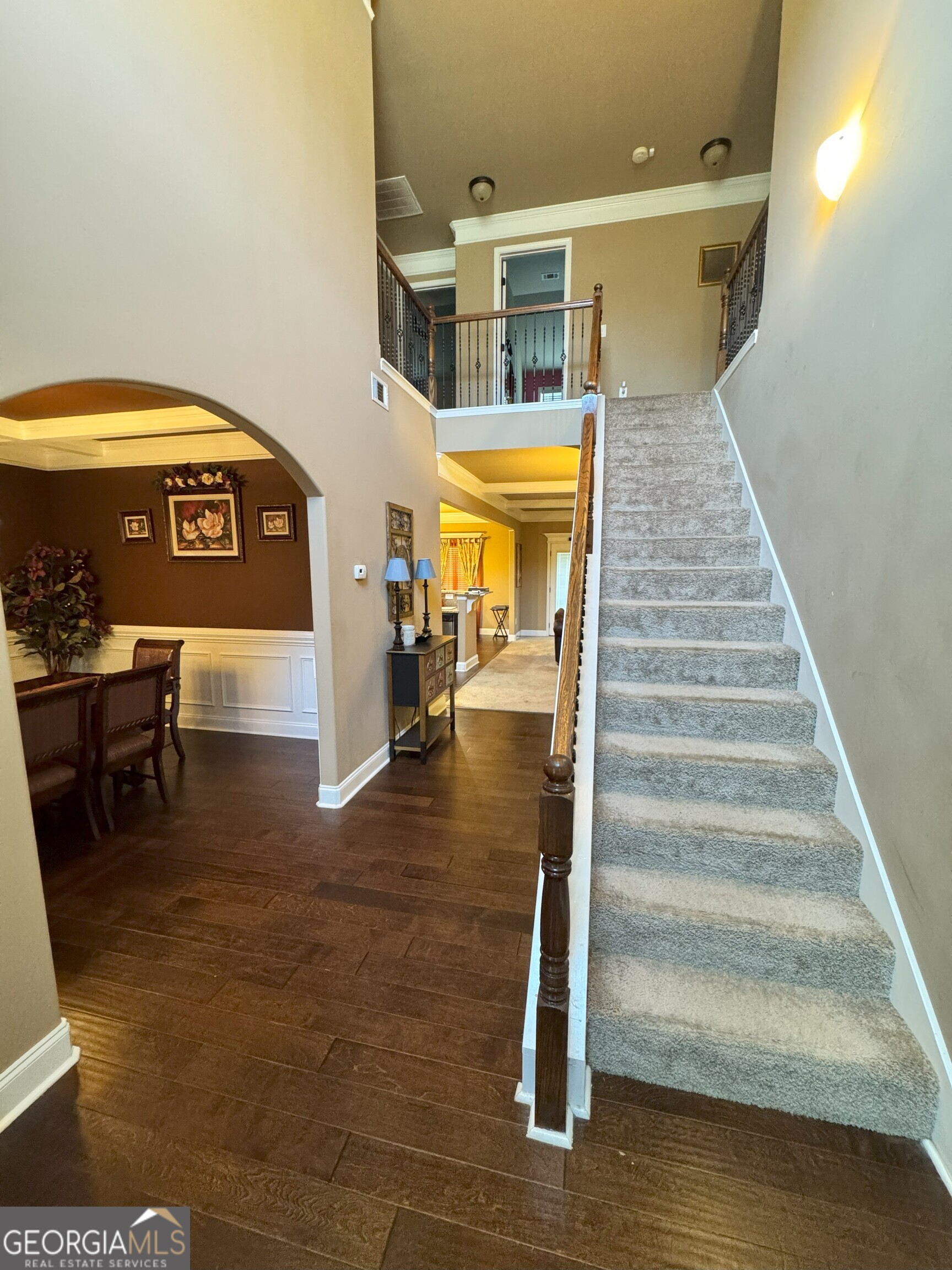 204 Black Hawke LN