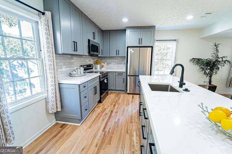 5205 Corinth CIR #3