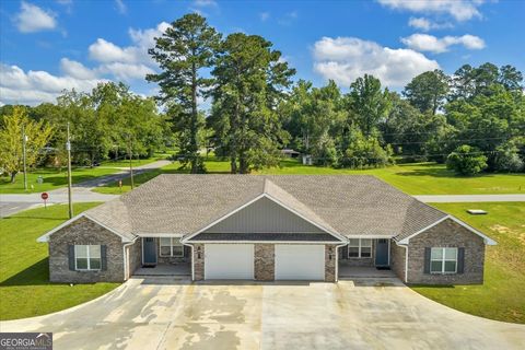 1322 4th ST Dudley GA 31022