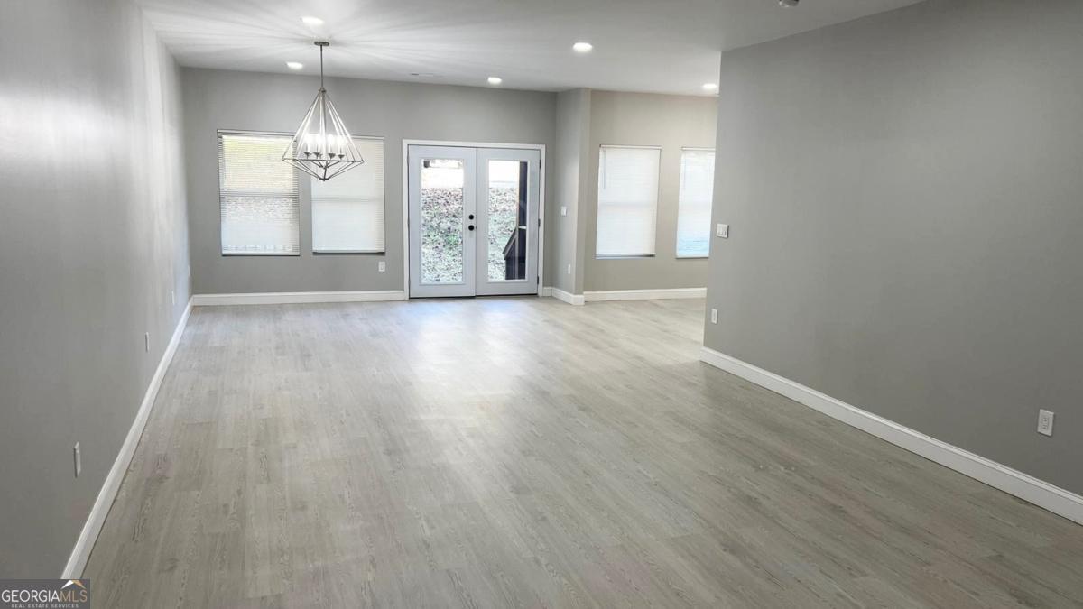 7428 Mockingbird TRL