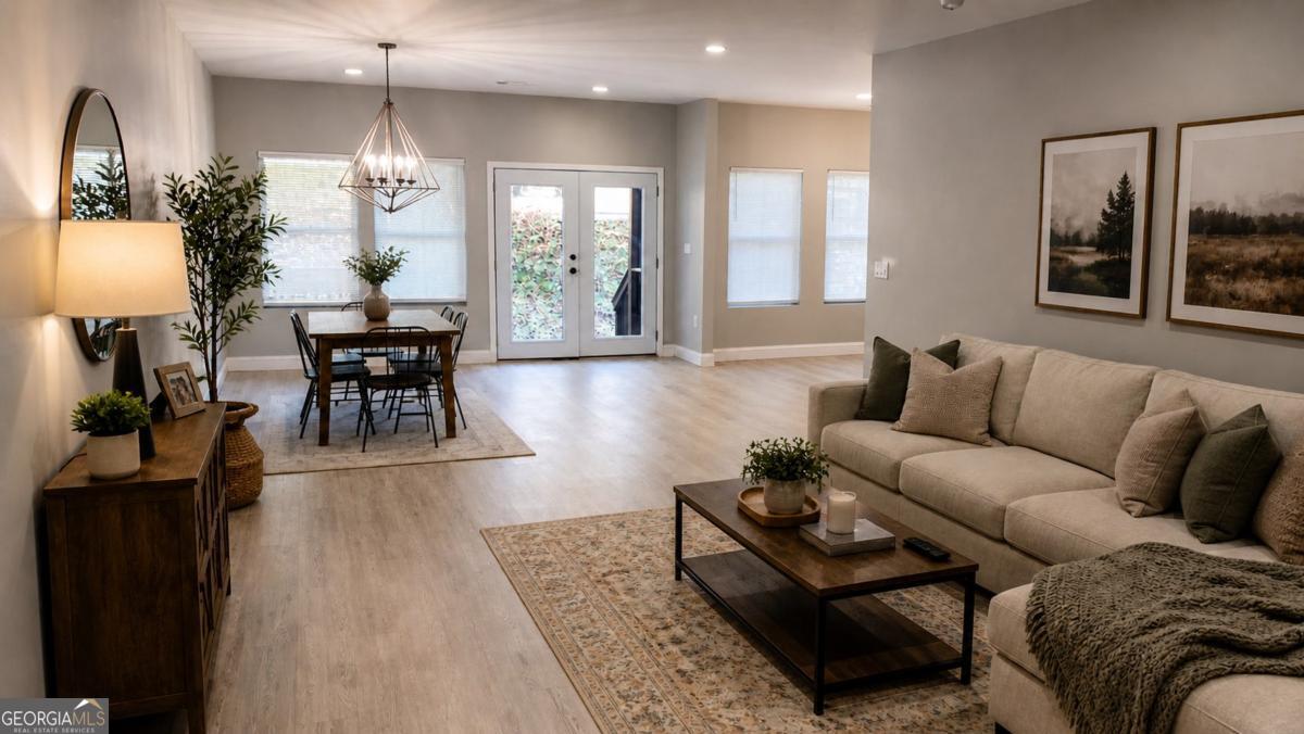 7428 Mockingbird TRL