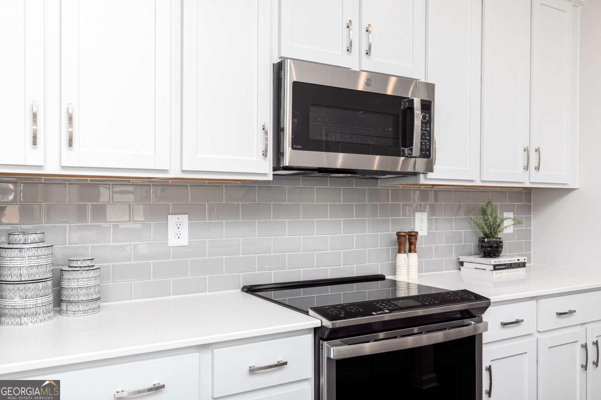 544 Aberdeen Meadow LN