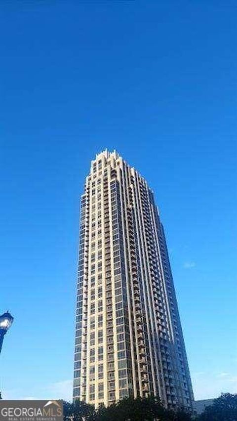 Condominium in Atlanta GA 270 17th Street.jpg