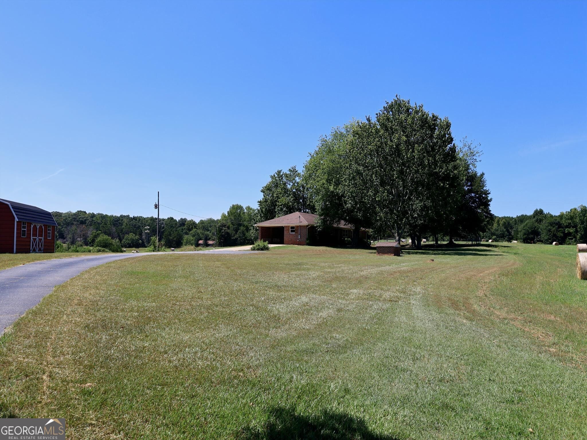 1719 Highway 98 West W