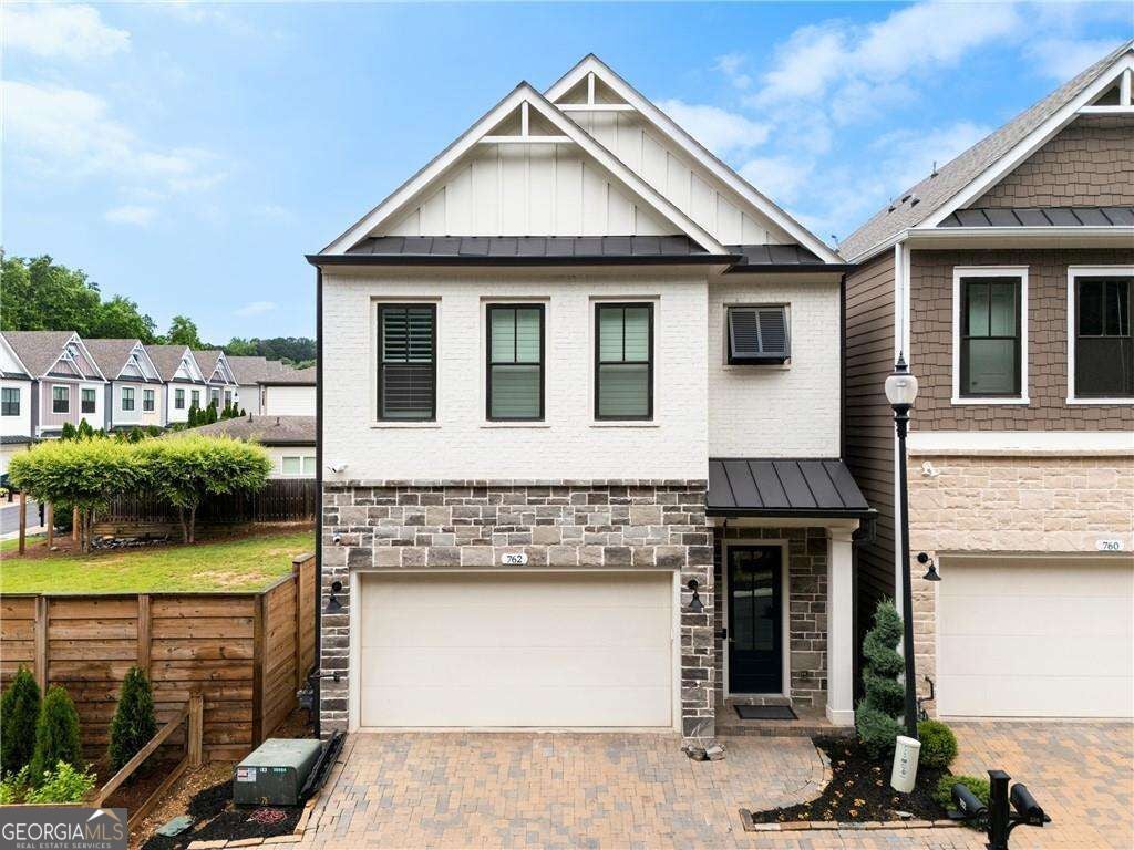 Photo of 762 Stickley Oak Way, Woodstock, GA 30189 (MLS # 10869623)