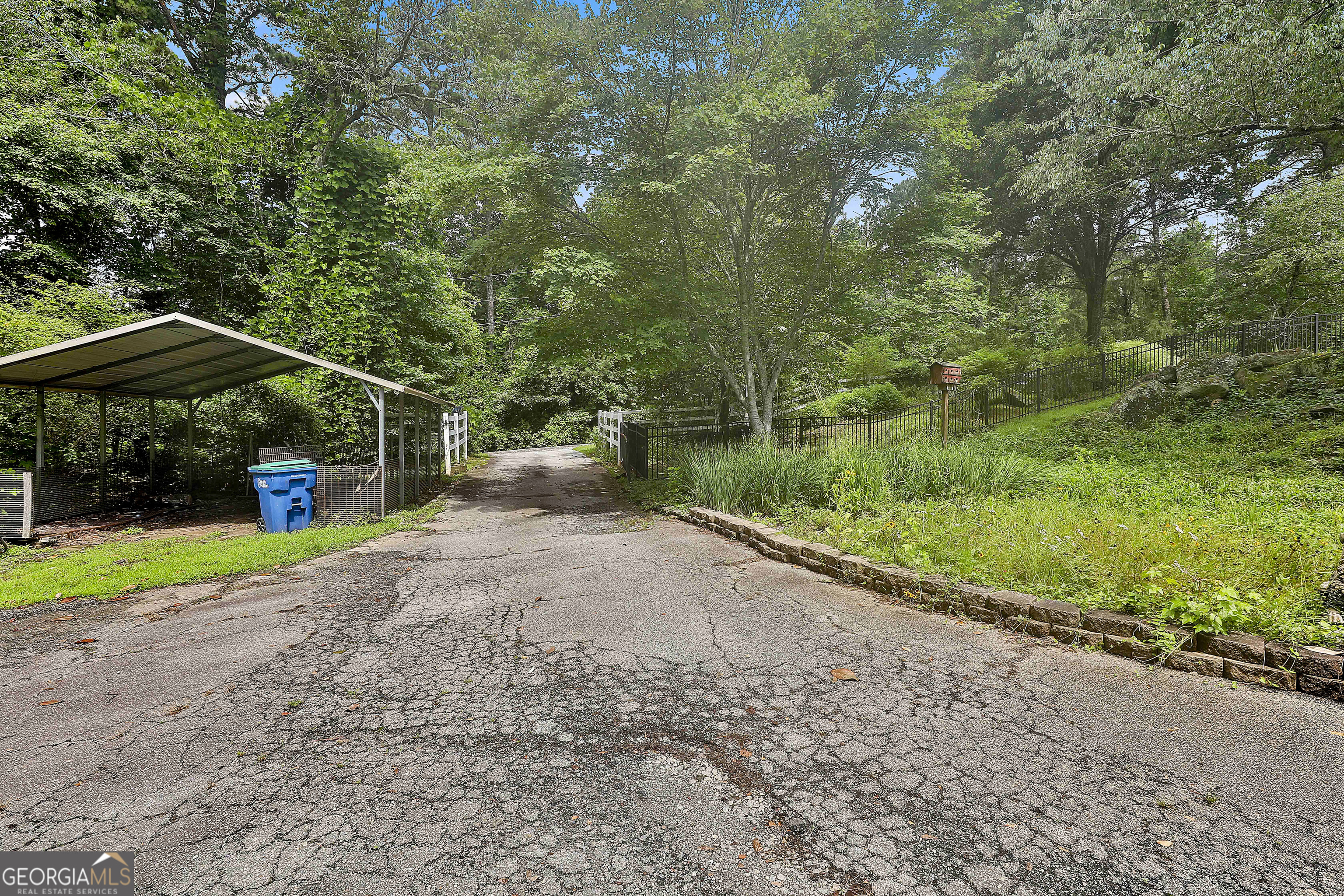 6220 Petersburg RD