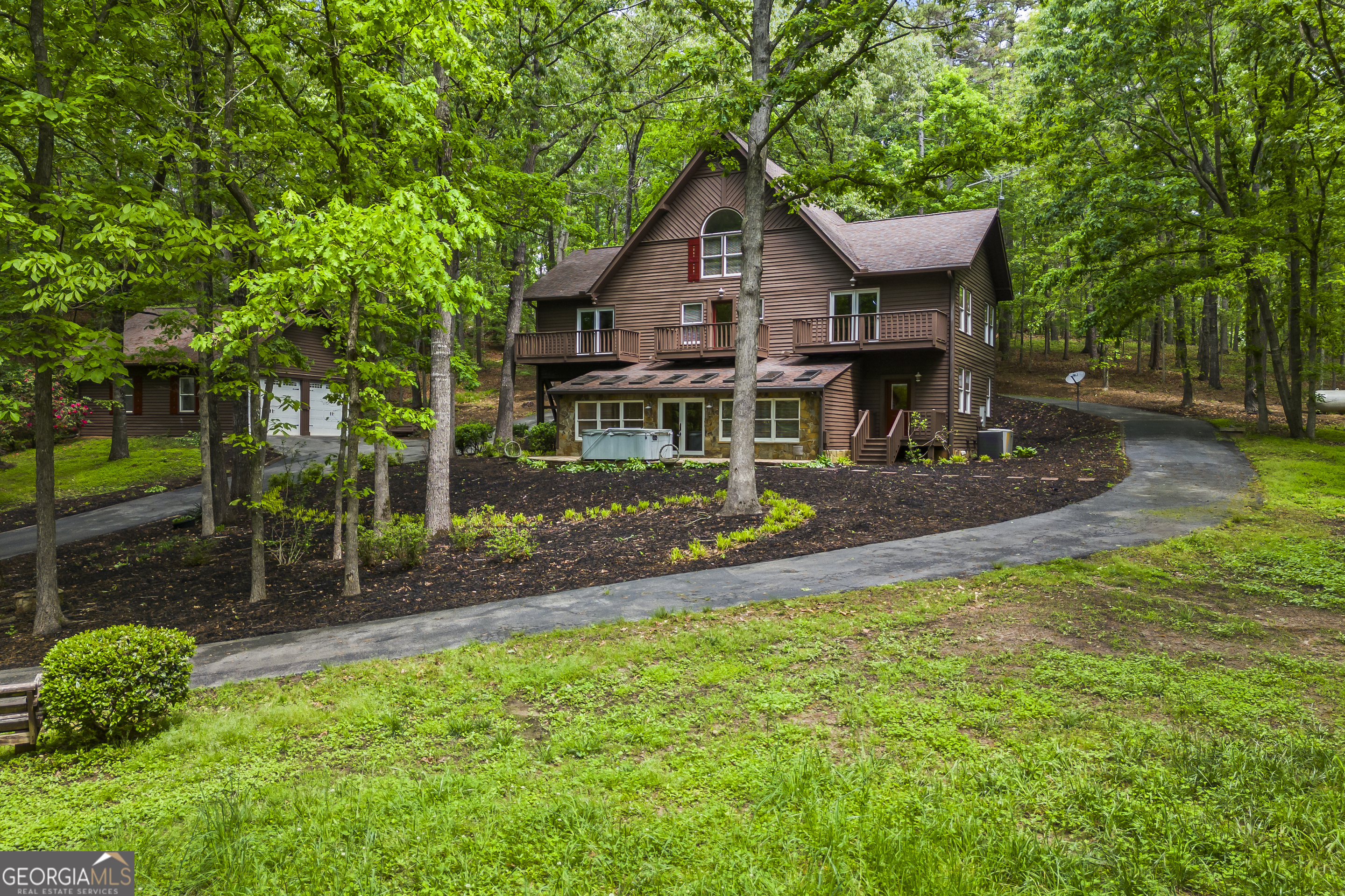 Listing image 5