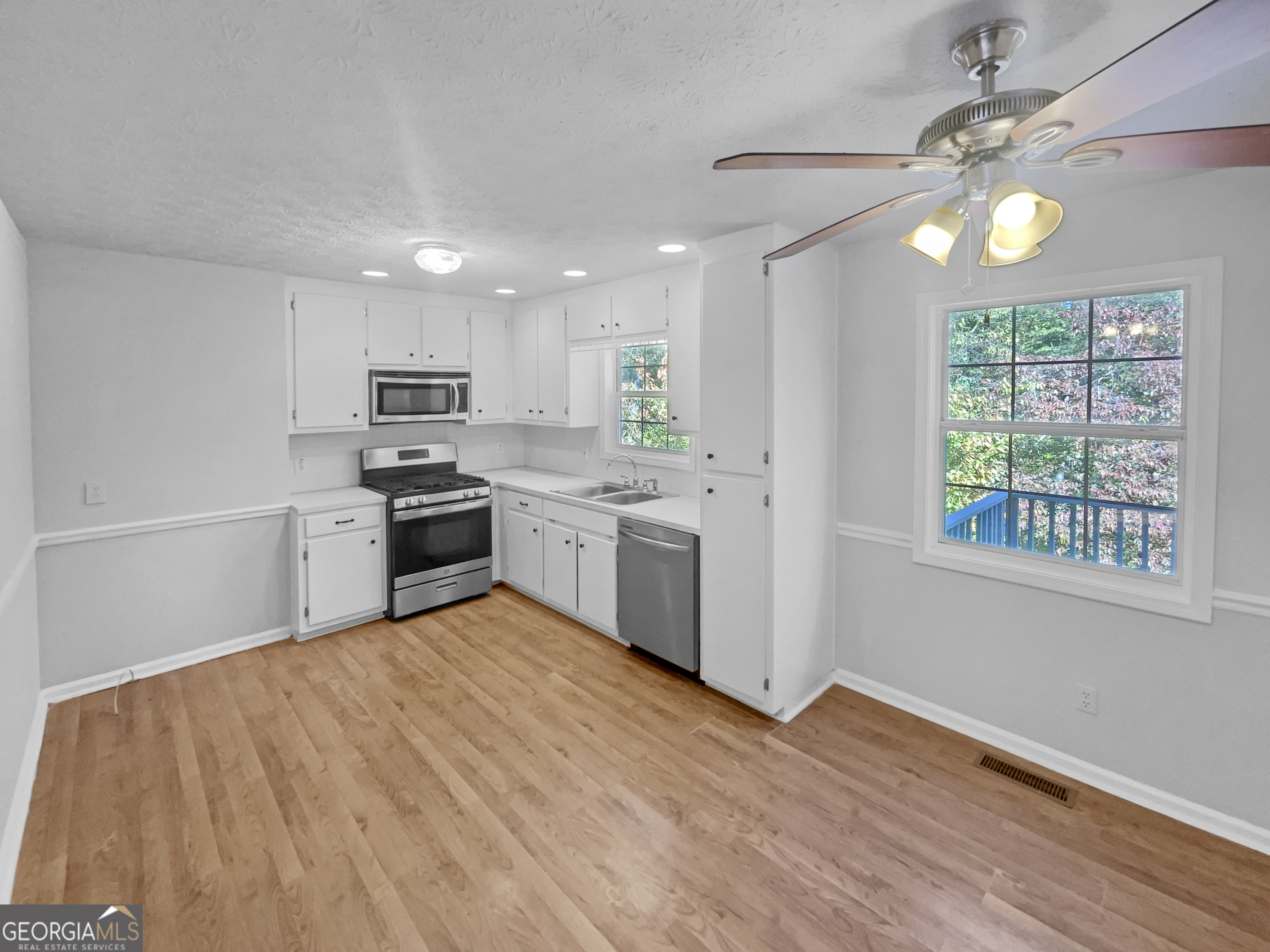 Cherokee Overlook - Residential