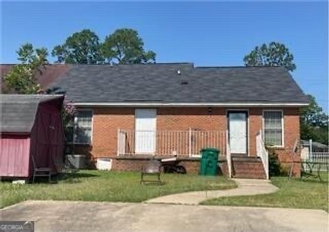 1304 Mobile AVE Albany GA 31705
