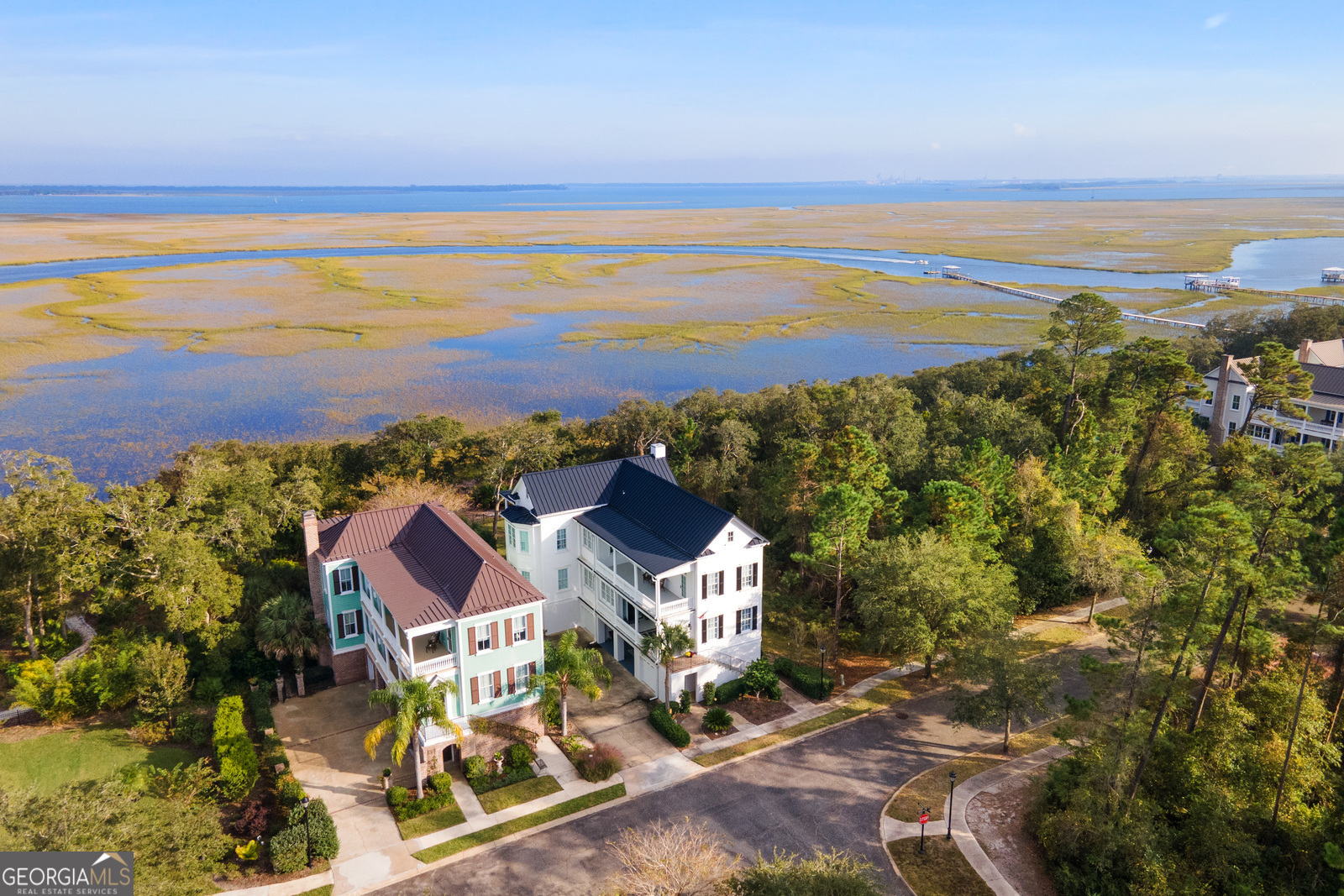 400 Charleston WAY